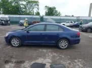 ✅ 2013 Volkswagen Jetta SE • VIN: 3VWDP7AJ2DM409212 • Lot: 42519938. Wystawiony na IAAI z przebiegiem 118 813 mil. Bezpłatny archiwum sprzedaży aukcyjnych z USA i szczegółowy raport historii pojazdu na DreamBid. Zdjęcie 6.