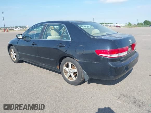 ✅ 2004 Honda Accord EX • VIN: 1HGCM56694A163757 • Лот: 43110283. Опубликован ранее на IAAI с пробегом 241 358 миль. Бесплатный доступ к архиву аукционных продаж из США и подробный отчёт об истории автомобиля на DreamBid. Изображение 3.