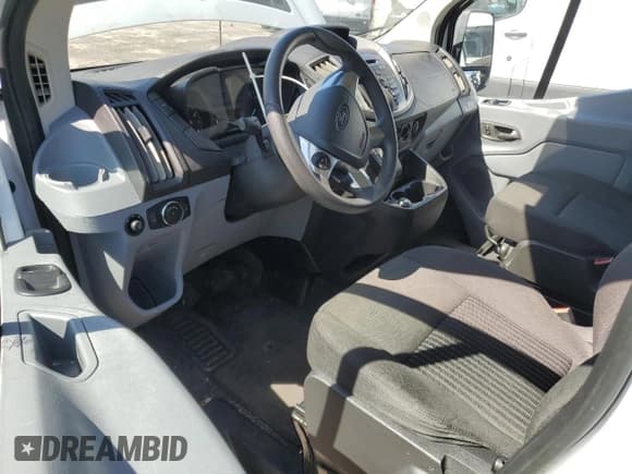 ✅ 2017 Ford Transit XL • VIN: 1FMZK1ZM1HKA86833 • Lot: 85689115. Wystawiony na Copart z przebiegiem 123 927 mil. Bezpłatny archiwum sprzedaży aukcyjnych z USA i szczegółowy raport historii pojazdu na DreamBid. Zdjęcie 8.