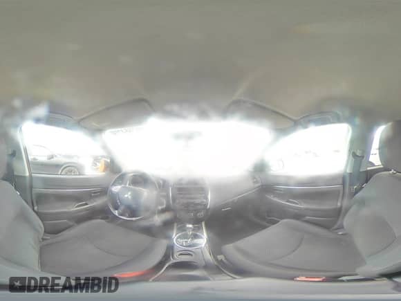 2013 Mitsubishi Outlander ES z VIN 4A4AP3AU7DE003014, wystawiony jako Copart lot #69355425 z przebiegiem 168 413 mil mil oraz Czysty tytuł • Clean title. Historia ofert i sprzedaży dostępna na DreamBid. Obrazek 15.