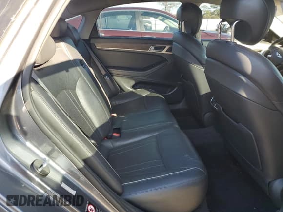 ✅ 2015 Hyundai Genesis 3.8L • VIN: KMHGN4JE2FU079282 • Лот: 87463545. Опубликован ранее на Copart с пробегом 164 795 миль. Бесплатный доступ к архиву аукционных продаж из США и подробный отчёт об истории автомобиля на DreamBid. Изображение 10.