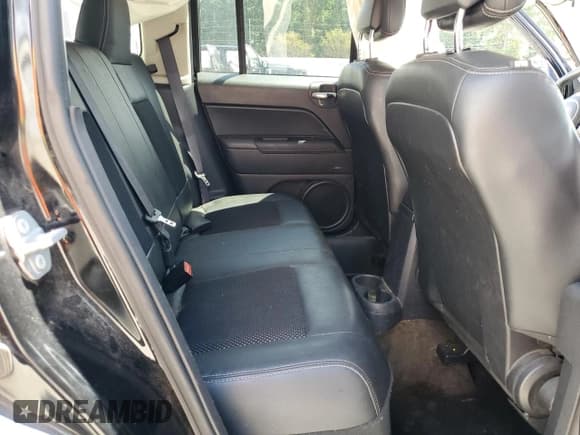 ✅ 2016 Jeep Patriot Sport SE • VIN: 1C4NJPBA4GD726674 • Lot: 80430955. Wystawiony na Copart z przebiegiem 208 412 mil. Bezpłatny archiwum sprzedaży aukcyjnych z USA i szczegółowy raport historii pojazdu na DreamBid. Zdjęcie 10.