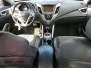 ✅ 2013 Hyundai Veloster w/Black Int • VIN: KMHTC6ADXDU107009 • Lot: 46235145. Wystawiony na Copart z przebiegiem 111 109 mil. Bezpłatny archiwum sprzedaży aukcyjnych z USA i szczegółowy raport historii pojazdu na DreamBid. Zdjęcie 8.