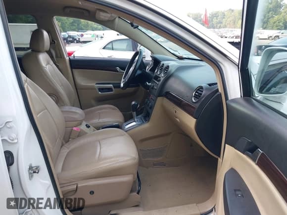 ✅ 2008 Saturn VUE XR • VIN: 3GSDL73728S505914 • Lot: 42897978. Listed on IAAI with 215,931 mi. Free auction sales archive from the USA and detailed vehicle history report at DreamBid. Image 5.