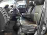 2010 Dodge 1500 ST z VIN 1D7RV1GP7AS230017, wystawiony jako Copart lot #74528714 z przebiegiem 130 531 mil mil oraz Szkoda całkowita • Salvage title. Historia ofert i sprzedaży dostępna na DreamBid. Obrazek 7.