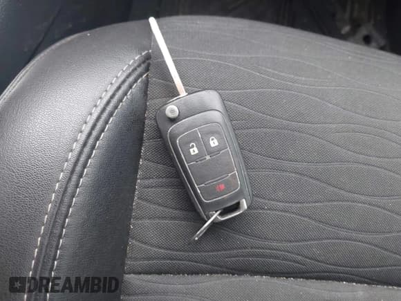 ✅ 2015 Buick Encore • VIN: KL4CJESB7FB093046 • Lot: 42338428. Wystawiony na IAAI z przebiegiem 117 558 mil. Bezpłatny archiwum sprzedaży aukcyjnych z USA i szczegółowy raport historii pojazdu na DreamBid. Zdjęcie 11.