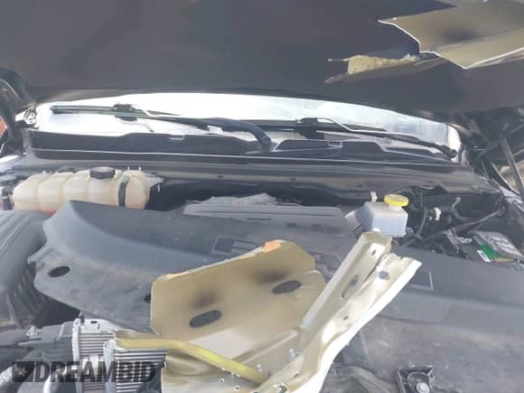 2019 Ram 1500 Big Horn z VIN 1C6RRFFG0KN919093, wystawiony jako IAAI lot #42213753 z przebiegiem 82 178 mil mil oraz . Historia ofert i sprzedaży dostępna na DreamBid. Obrazek 10.