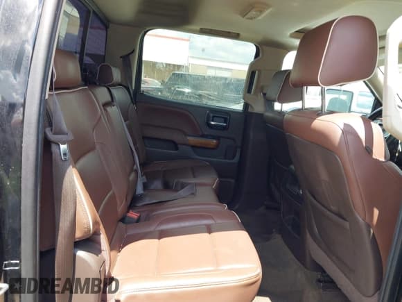 ✅ 2015 Chevrolet Silverado 1500 High Country • VIN: 3GCUKTEJ8FG188415 • Лот: 42199905. Опубликован ранее на IAAI с пробегом 116 050 миль. Бесплатный доступ к архиву аукционных продаж из США и подробный отчёт об истории автомобиля на DreamBid. Изображение 8.