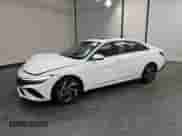 ✅ 2025 Hyundai Elantra SEL Convenience • VIN: KMHLS4DG5SU948424 • Lot: 90835265. Wystawiony na Copart z przebiegiem 11 226 mil. Bezpłatny archiwum sprzedaży aukcyjnych z USA i szczegółowy raport historii pojazdu na DreamBid. Zdjęcie 1.