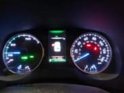 ✅ 2020 Toyota RAV4 Hybrid XLE • VIN: 4T3RWRFV6LU005443 • Lot: 43354403. Wystawiony na IAAI z przebiegiem 114 075 mil. Bezpłatny archiwum sprzedaży aukcyjnych z USA i szczegółowy raport historii pojazdu na DreamBid. Zdjęcie 7.