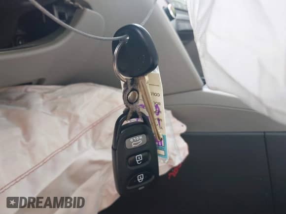 2018 Hyundai Elantra SEL z VIN 5NPD84LF9JH234661, wystawiony jako IAAI lot #43314986 z przebiegiem 82 683 mil mil oraz . Historia ofert i sprzedaży dostępna na DreamBid. Obrazek 11.