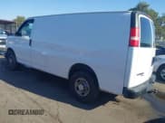 ✅ 2014 Chevrolet Express Cargo • VIN: 1GCWGFCA8E1165454 • Lot: 43226160. Wystawiony na IAAI z przebiegiem 222 902 mil. Bezpłatny archiwum sprzedaży aukcyjnych z USA i szczegółowy raport historii pojazdu na DreamBid. Zdjęcie 3.