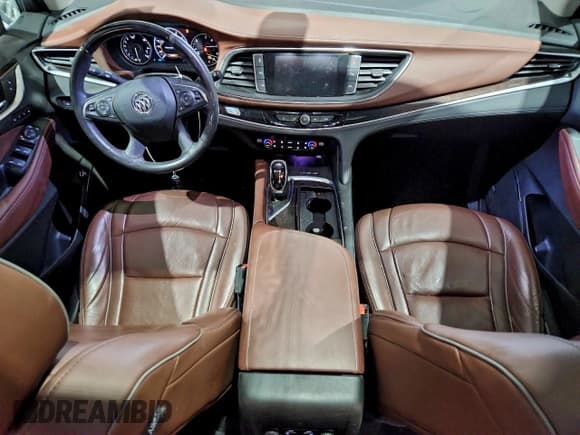 ✅ 2018 Buick Enclave Avenir • VIN: 5GAEVCKW0JJ168194 • Лот: 96096145. Опубликован ранее на Copart с пробегом 137 095 миль. Бесплатный доступ к архиву аукционных продаж из США и подробный отчёт об истории автомобиля на DreamBid. Изображение 8.