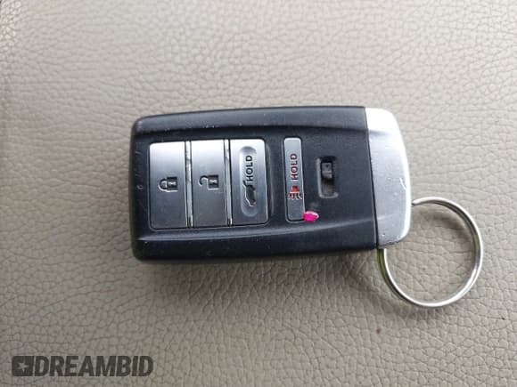 ✅ 2019 Acura MDX • VIN: 5J8YD4H33KL017648 • Lot: 42281510. Wystawiony na IAAI z przebiegiem 91 416 mil. Bezpłatny archiwum sprzedaży aukcyjnych z USA i szczegółowy raport historii pojazdu na DreamBid. Zdjęcie 11.