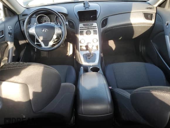 2010 Hyundai Genesis Coupe Premium с VIN KMHHT6KD6AU014200, выставлен на аукционе Copart как лот 43463845 с пробегом 106 721 миль миль и Списание • Salvage title. История ставок и продаж доступна на DreamBid. Изображение 8.