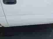 2004 Chevrolet Silverado 1500 Work Truck z VIN 1GCEC14X34Z297647, wystawiony jako IAAI lot #41721802 z przebiegiem 156 066 mil mil oraz . Historia ofert i sprzedaży dostępna na DreamBid. Obrazek 6.