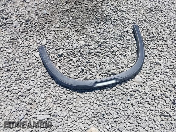 ✅ 2025 GMC Acadia AWD AT4 • VIN: 1GKENPRS1SJ177632 • Lot: 42530054. Wystawiony na IAAI z przebiegiem 4 100 mil. Bezpłatny archiwum sprzedaży aukcyjnych z USA i szczegółowy raport historii pojazdu na DreamBid. Zdjęcie 12.