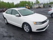 ✅ 2013 Volkswagen Jetta TDI w/Premium • VIN: 3VWLL7AJ2DM291816 • Lot: 42213205. Listed on IAAI with 60,927 mi. Free auction sales archive from the USA and detailed vehicle history report at DreamBid. Image 1.