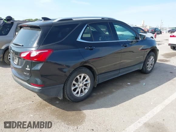 ✅ 2019 Chevrolet Equinox LT • VIN: 3GNAXWEU1KL172405 • Лот: 43175770. Опубликован ранее на IAAI с пробегом 106 452 миль. Бесплатный доступ к архиву аукционных продаж из США и подробный отчёт об истории автомобиля на DreamBid. Изображение 4.