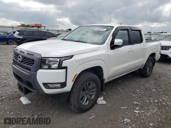 ✅ 2025 Nissan Frontier SV • VIN: 1N6ED1EK7SN613116 • Лот: 60922045. Опубликован ранее на Copart с пробегом 3 079 миль. Бесплатный доступ к архиву аукционных продаж из США и подробный отчёт об истории автомобиля на DreamBid. Изображение 1.