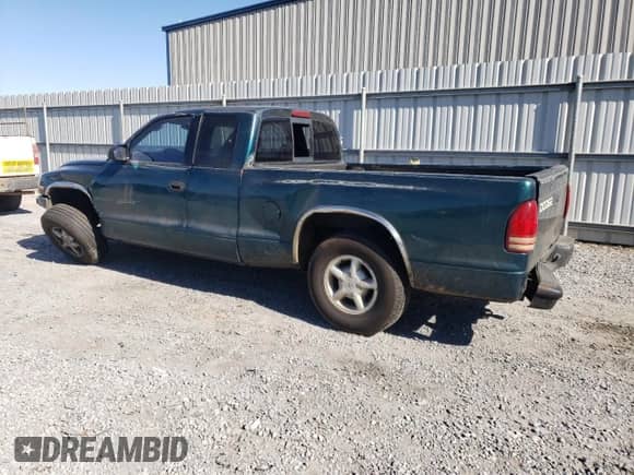 1998 Dodge Dakota SLT with VIN 1B7GL22X2WS753537, listed as a Copart auction lot 75964034 with 161,848 mi miles and Salvage title. Bid and sale history available at DreamBid. Image 2.