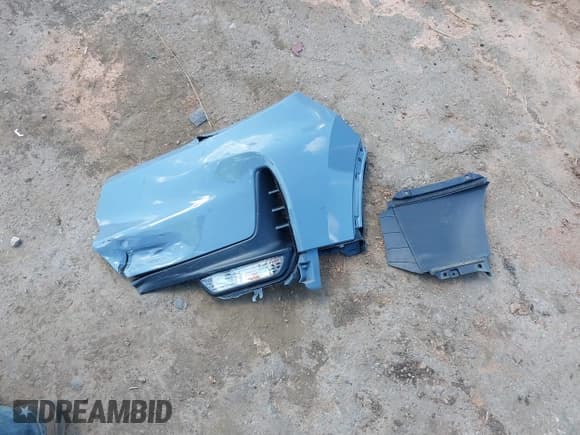 ✅ 2022 Honda Passport Elite • VIN: 5FNYF8H05NB025781 • Lot: 42988447. Listed on IAAI with 6,358 mi. Free auction sales archive from the USA and detailed vehicle history report at DreamBid. Image 11.