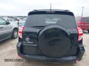 ✅ 2010 Toyota RAV4 • VIN: 2T3ZK4DV9AW004432 • Лот: 42122405. Опубликован ранее на IAAI с пробегом 202 179 миль. Бесплатный доступ к архиву аукционных продаж из США и подробный отчёт об истории автомобиля на DreamBid. Изображение 16.