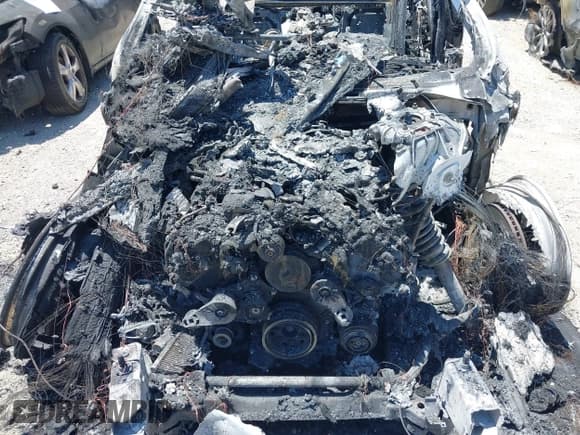 ✅ 2017 Jaguar XJ Portfolio • VIN: SAJWA2G79H8W12492 • Lot: 42529791. Listed on IAAI with Not provided. Free auction sales archive from the USA and detailed vehicle history report at DreamBid. Image 10.