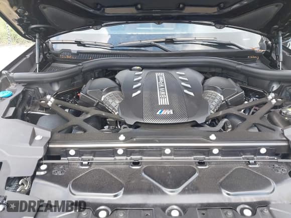 ✅ 2021 BMW X5 M • VIN: 5YMJU0C04M9G86110 • Lot: 42858168. Listed on IAAI with 40,721 mi. Free auction sales archive from the USA and detailed vehicle history report at DreamBid. Image 10.