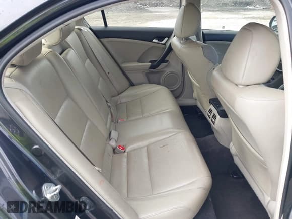 ✅ 2012 Acura TSX • VIN: JH4CU2F45CC016817 • Lot: 42104700. Wystawiony na IAAI z przebiegiem 148 617 mil. Bezpłatny archiwum sprzedaży aukcyjnych z USA i szczegółowy raport historii pojazdu na DreamBid. Zdjęcie 8.