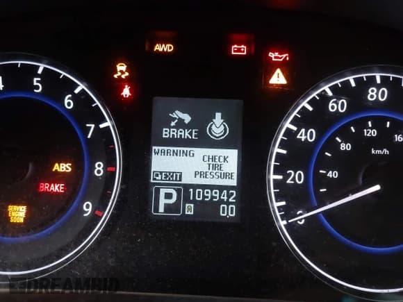 ✅ 2015 Infiniti Q40 • VIN: JN1CV6AR0FM523487 • Lot: 42993216. Wystawiony na IAAI z przebiegiem 109 942 mil. Bezpłatny archiwum sprzedaży aukcyjnych z USA i szczegółowy raport historii pojazdu na DreamBid. Zdjęcie 7.