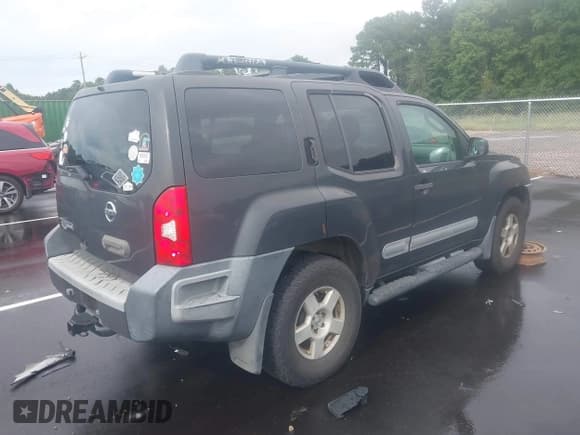 ✅ 2005 Nissan Xterra S • VIN: 5N1AN08W15C648754 • Lot: 42909152. Wystawiony na IAAI z przebiegiem 198 784 mil. Bezpłatny archiwum sprzedaży aukcyjnych z USA i szczegółowy raport historii pojazdu na DreamBid. Zdjęcie 4.