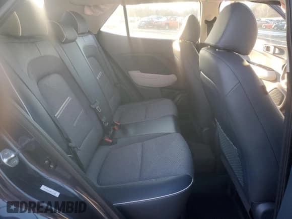 ✅ 2021 Hyundai Venue Denim • VIN: KMHRC8A30MU120607 • Lot: 86898884. Listed on Copart with 28,681 mi. Free auction sales archive from the USA and detailed vehicle history report at DreamBid. Image 12.