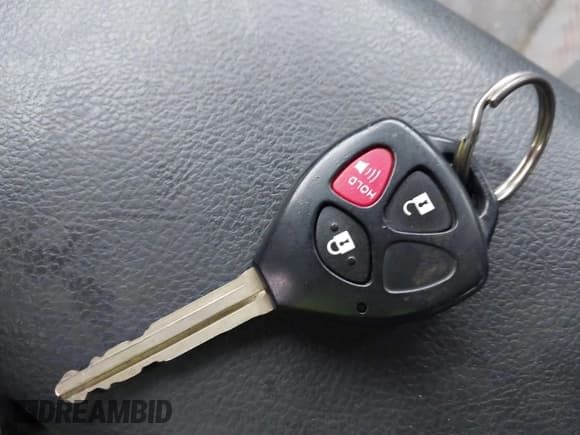 ✅ 2010 Toyota Matrix S • VIN: 2T1LE4EE6AC018584 • Лот: 43593243. Опубликован ранее на IAAI с пробегом 159 694 миль. Бесплатный доступ к архиву аукционных продаж из США и подробный отчёт об истории автомобиля на DreamBid. Изображение 11.