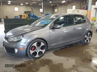 ✅ 2011 Volkswagen Golf GTI w/Sunroof • VIN: WVWEV7AJXBW028556 • Лот: 62428855. Опубликован ранее на Copart с пробегом 110 037 миль. Бесплатный доступ к архиву аукционных продаж из США и подробный отчёт об истории автомобиля на DreamBid. Изображение 1.