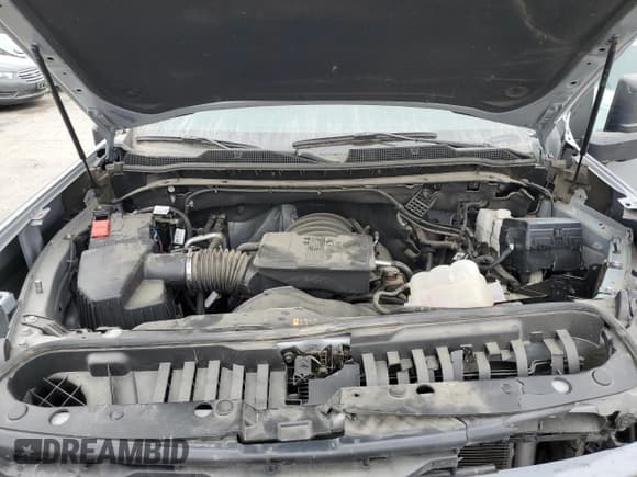 ✅ 2025 Chevrolet Silverado 2500HD Custom • VIN: 2GC4KME7XS1122705 • Lot: 67320595. Wystawiony na Copart z przebiegiem 7 276 mil. Bezpłatny archiwum sprzedaży aukcyjnych z USA i szczegółowy raport historii pojazdu na DreamBid. Zdjęcie 11.