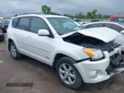 ✅ 2012 Toyota RAV4 Limited • VIN: 2T3DK4DV5CW080968 • Lot: 42217038. Wystawiony na IAAI z przebiegiem Nie podano. Bezpłatny archiwum sprzedaży aukcyjnych z USA i szczegółowy raport historii pojazdu na DreamBid. Zdjęcie 1.