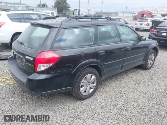 ✅ 2009 Subaru Outback • VIN: 4S4BP60C897330065 • Lot: 42478135. Listed on IAAI with 213,980 mi. Free auction sales archive from the USA and detailed vehicle history report at DreamBid. Image 4.
