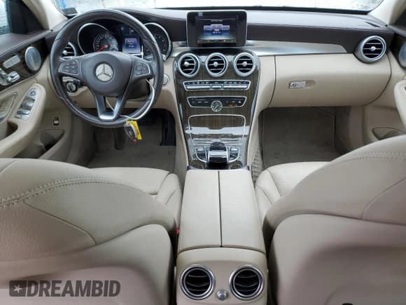 ✅ 2015 Mercedes-Benz C 300 Luxury • VIN: 55SWF4KB6FU011656 • Lot: 92998535. Listed on Copart with 74,165 mi. Free auction sales archive from the USA and detailed vehicle history report at DreamBid. Image 8.