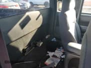 ✅ 2003 Chevrolet S-10 LS • VIN: 1GCDT19X538198174 • Лот: 50828895. Опубликован ранее на Copart с пробегом 212 694 миль. Бесплатный доступ к архиву аукционных продаж из США и подробный отчёт об истории автомобиля на DreamBid. Изображение 10.