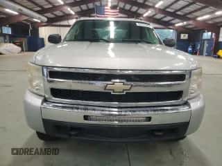 2010 Chevrolet Silverado 1500 LT with VIN 1GCSKSE31AZ109324, listed as a Copart auction lot 84236565 with 224,097 mi miles and Clean title. Bid and sale history available at DreamBid. Image 5.