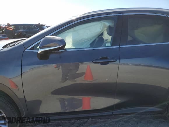 ✅ 2022 Lexus NX 350h Luxury • VIN: JTJHKCEZ2N5000126 • Lot: 47527264. Listed on Copart with Not provided. Free auction sales archive from the USA and detailed vehicle history report at DreamBid. Image 7.