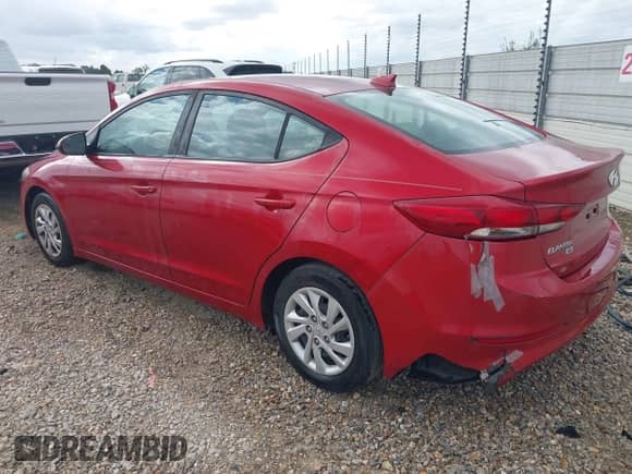 ✅ 2017 Hyundai Elantra SE • VIN: 5NPD74LF2HH206679 • Lot: 43359805. Wystawiony na IAAI z przebiegiem 138 420 mil mil. Skorzystaj z bezpłatnego archiwum sprzedaży aukcyjnych z USA i zobacz szczegółowy raport historii pojazdu na DreamBid. Zdjęcie 3.