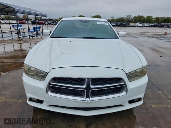 ✅ 2014 Dodge Charger SXT • VIN: 2C3CDXHGXEH267388 • Lot: 94314405. Wystawiony na Copart z przebiegiem 216 878 mil. Bezpłatny archiwum sprzedaży aukcyjnych z USA i szczegółowy raport historii pojazdu na DreamBid. Zdjęcie 5.