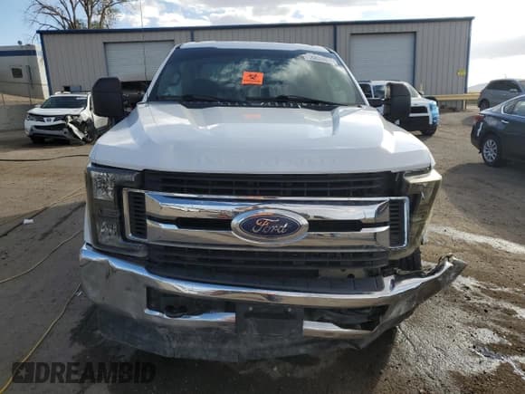 ✅ 2019 Ford F-250 XL • VIN: 1FT7W2BT6KED53901 • Lot: 76833974. Listed on Copart with 73,701 mi. Free auction sales archive from the USA and detailed vehicle history report at DreamBid. Image 5.