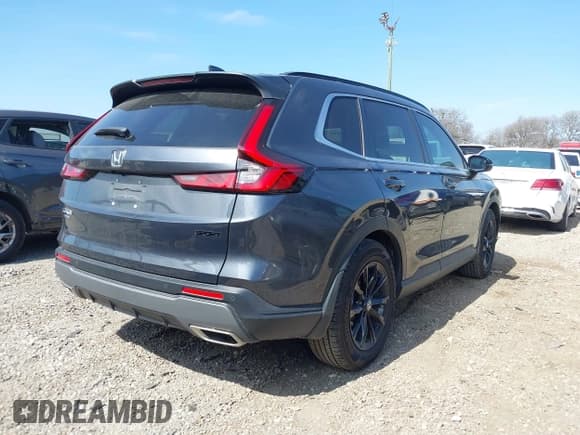 ✅ 2024 Honda CR-V Sport-L • VIN: 7FARS5H87RE016658 • Lot: 41697334. Listed on IAAI with 9,115 mi. Free auction sales archive from the USA and detailed vehicle history report at DreamBid. Image 4.