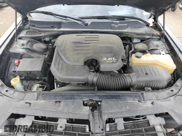 ✅ 2018 Dodge Challenger SXT • VIN: 2C3CDZAG7JH317955 • Lot: 55961564. Wystawiony na Copart z przebiegiem 94 720 mil. Bezpłatny archiwum sprzedaży aukcyjnych z USA i szczegółowy raport historii pojazdu na DreamBid. Zdjęcie 12.