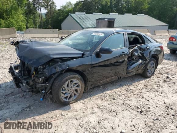 2024 Hyundai Elantra SEL with VIN KMHLM4DG6RU807544, listed as a Copart auction lot 59420185 with 9,905 mi miles and Salvage title. Bid and sale history available at DreamBid. Image 1.