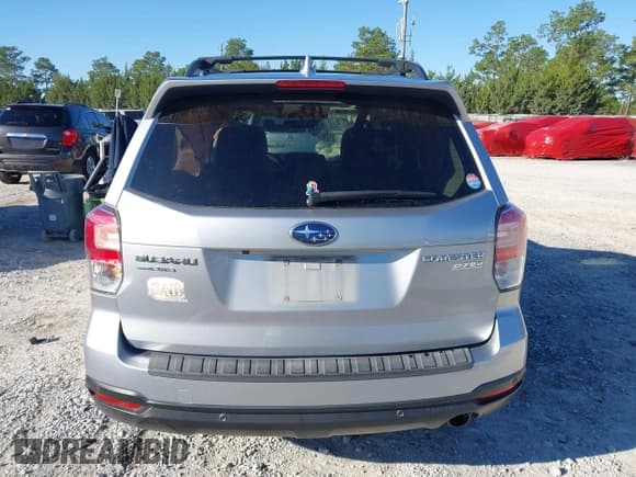 ✅ 2017 Subaru Forester Touring • VIN: JF2SJAWC0HH524910 • Lot: 43591537. Listed on IAAI with 80,984 mi. Free auction sales archive from the USA and detailed vehicle history report at DreamBid. Image 17.