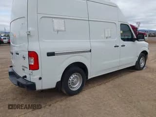 ✅ 2016 Nissan NV Cargo S • VIN: 1N6BF0LYXGN806205 • Lot: 43751248. Wystawiony na IAAI z przebiegiem 429 078 mil. Bezpłatny archiwum sprzedaży aukcyjnych z USA i szczegółowy raport historii pojazdu na DreamBid. Zdjęcie 4.